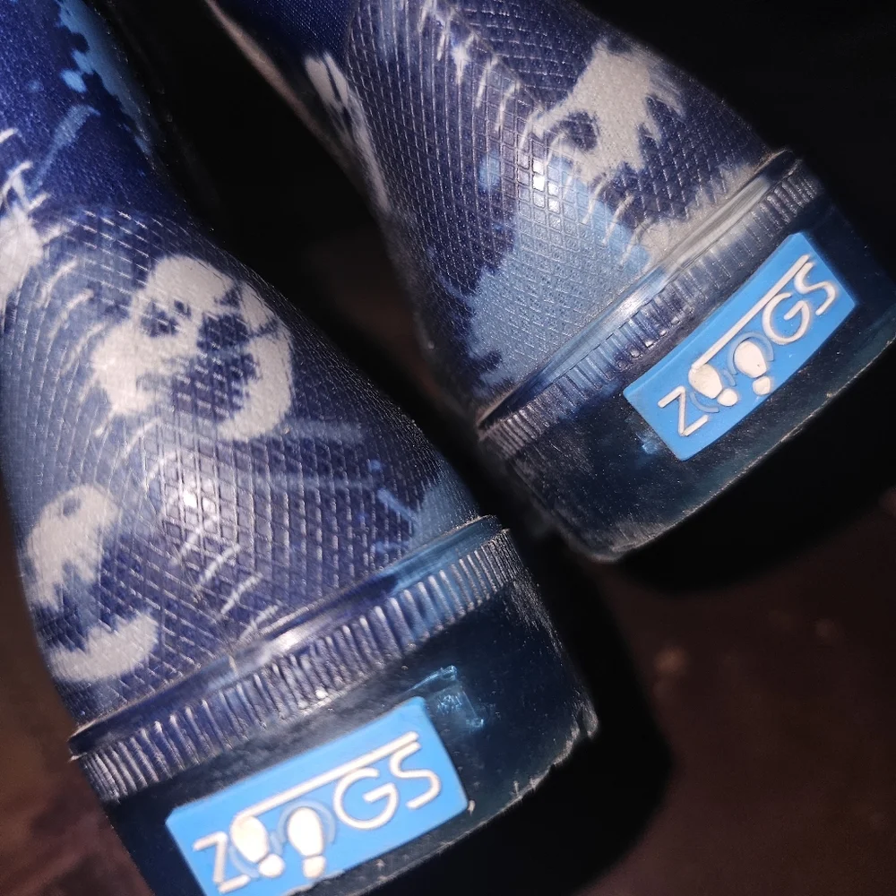 Zoogs Blue Dinosaur Print Rain Boots